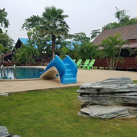 Sasi Resort Song Phi Nong Exterior photo