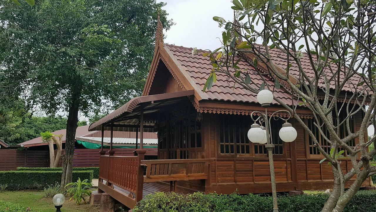 Sasi Resort Song Phi Nong Exterior photo